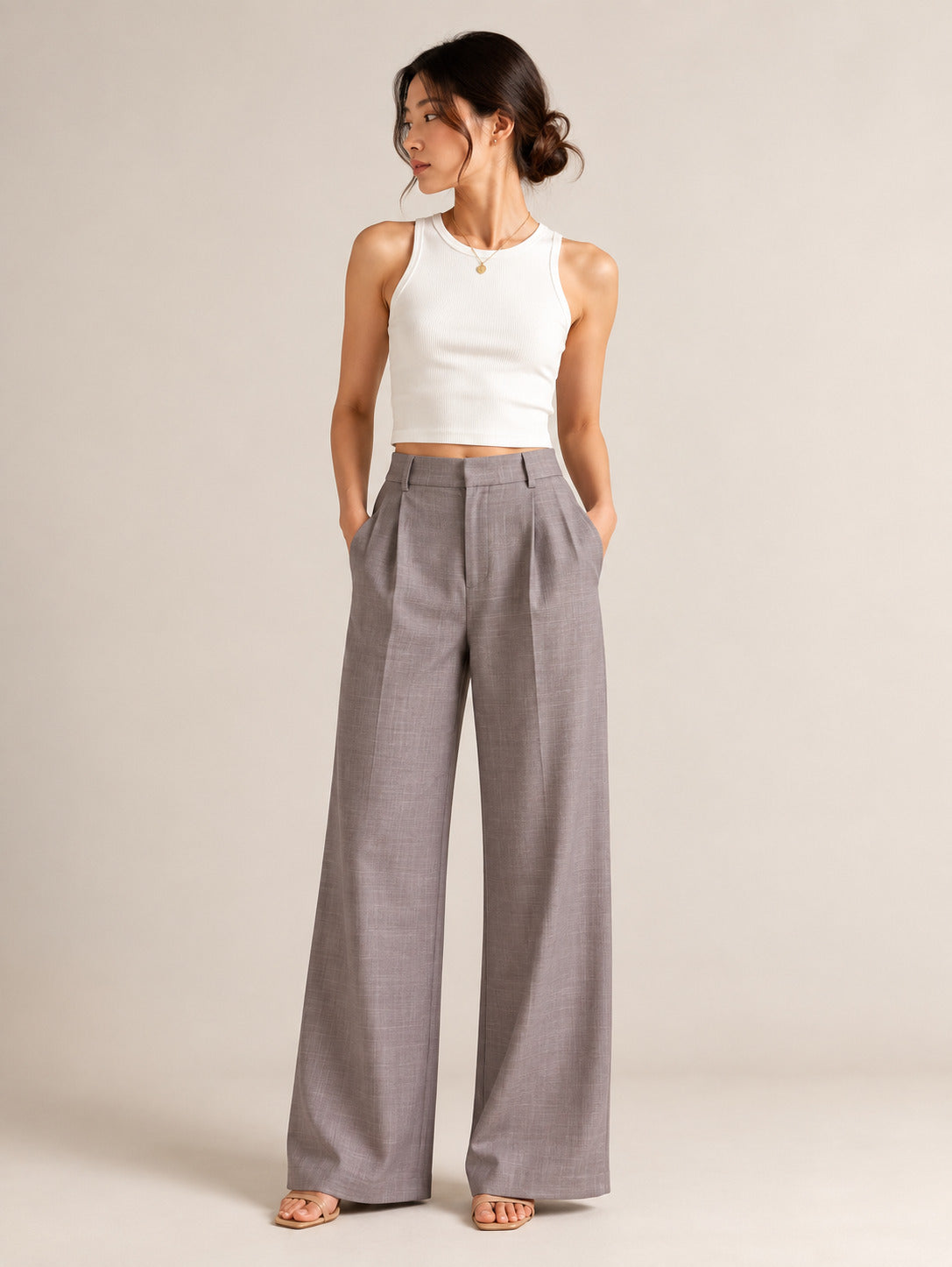 Pleated Wide-Leg Trousers – Grey