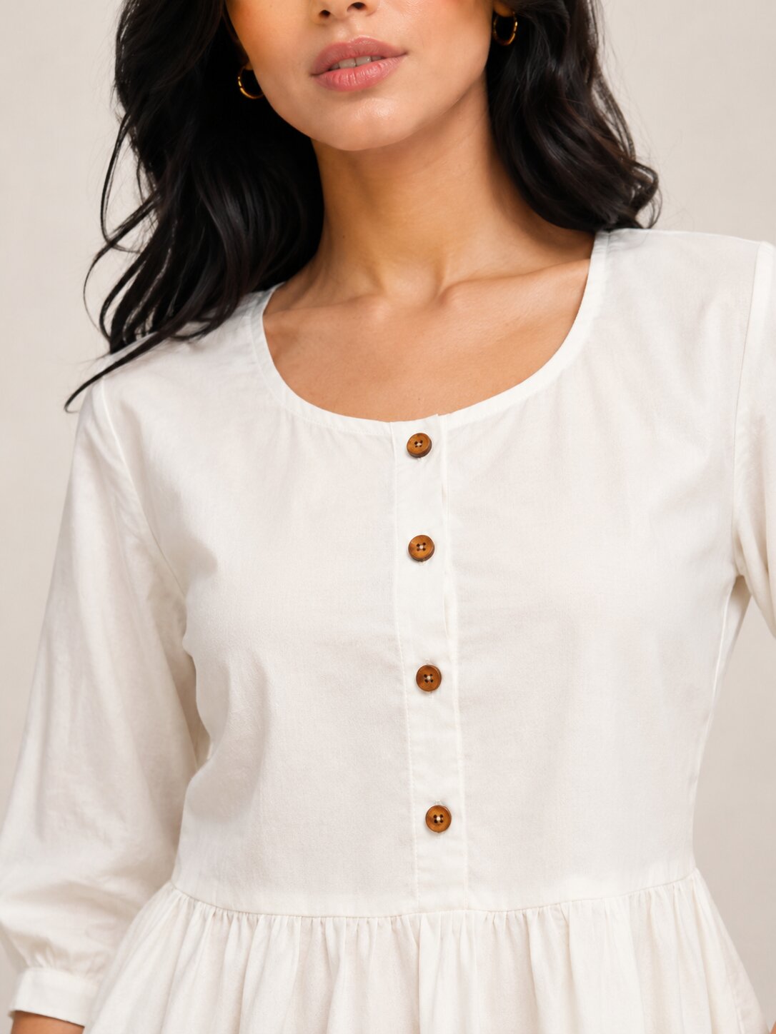 Button-Down Peplum Top – White